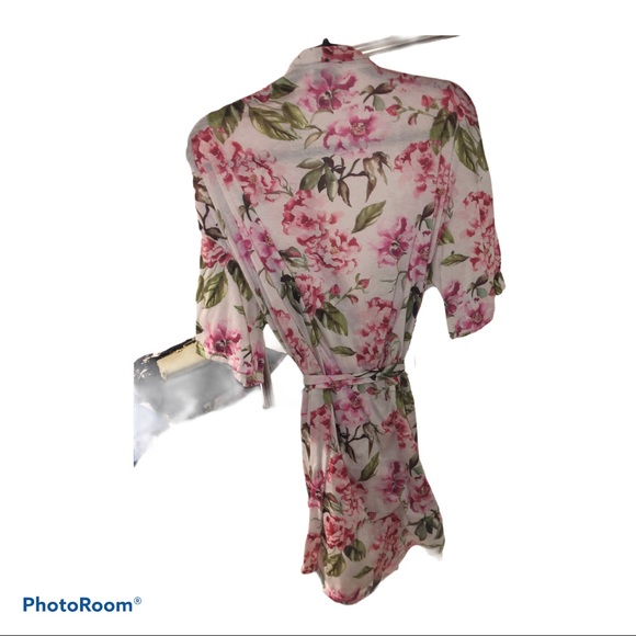 SHOW ME YOUR MUMU COVER UP. Women’s one size MUMU. - Picture 5 of 7